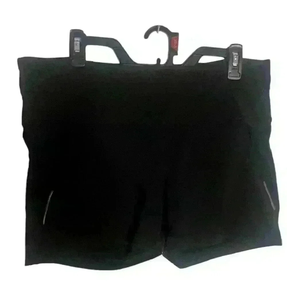 Women’s Athleta Stretch Active Bike Shorts Black size Large